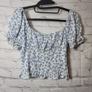 Sugar + Lip Blue White Floral Crop Top Puff Sleeve Ruffle Hem XS STT15093A